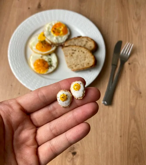 Volská oka pěkně kořeněná (peckové náušnice)