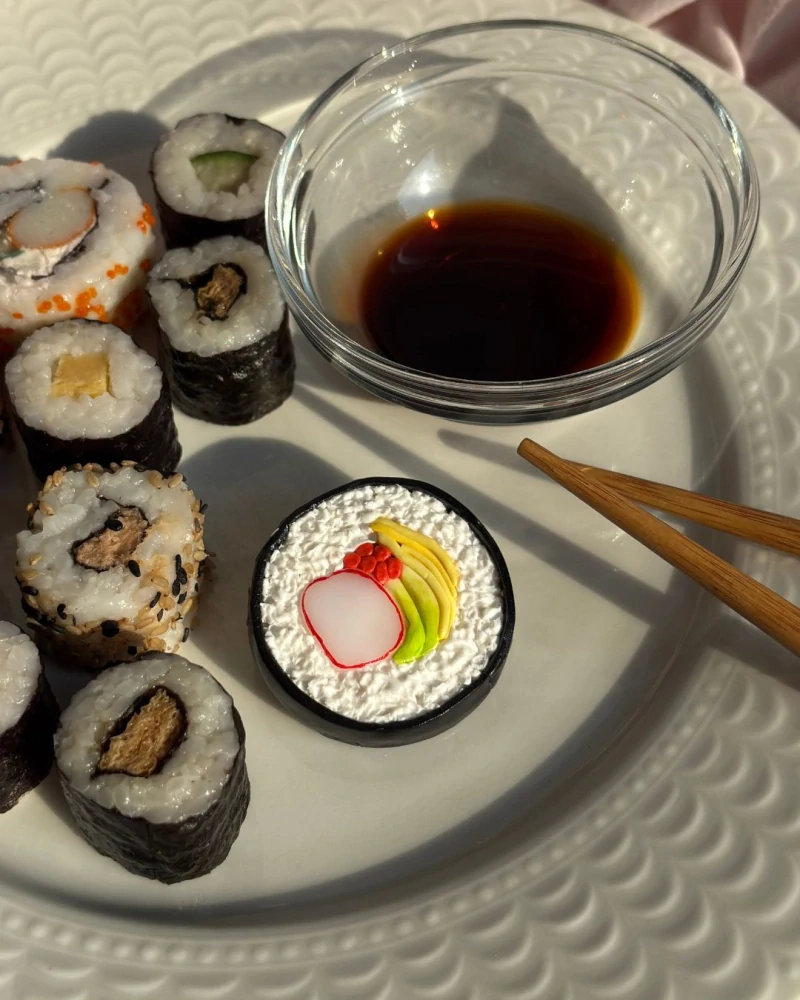 Sushi (brož)