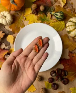 Dubové lístky (peckové náušnice)
