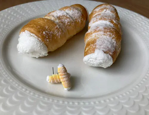 Kremrole (peckové náušnice)