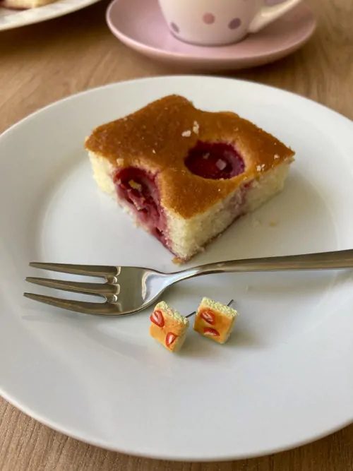 Bublanina jahodová (peckové náušnice)