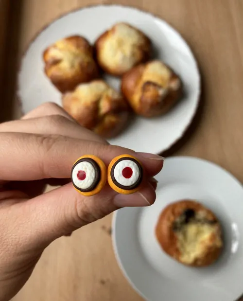 Koláče (povidla, tvaroh, marmeláda) (peckové náušnice)