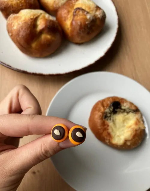 Koláče (povidla a mandle) (peckové náušnice)