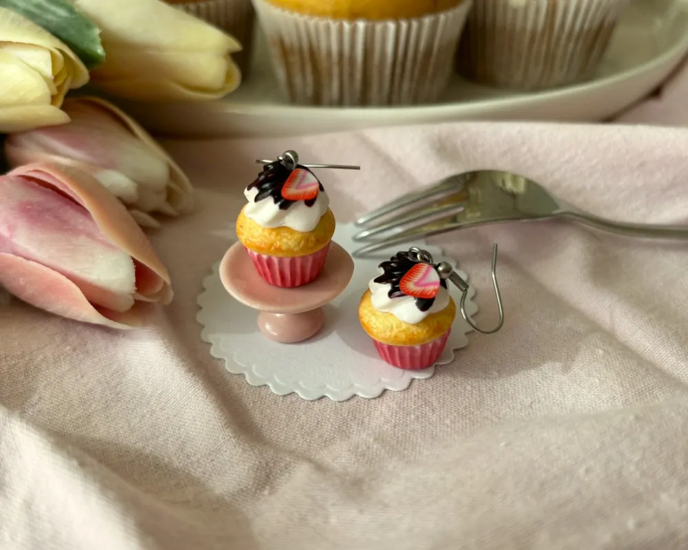 Náušnice DEWEWE dva cupcaky (visací náušnice)