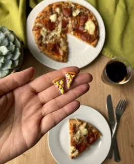 Pizza Hawai (visací náušnice)