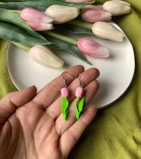 Tulipány růžové (visací náušnice)